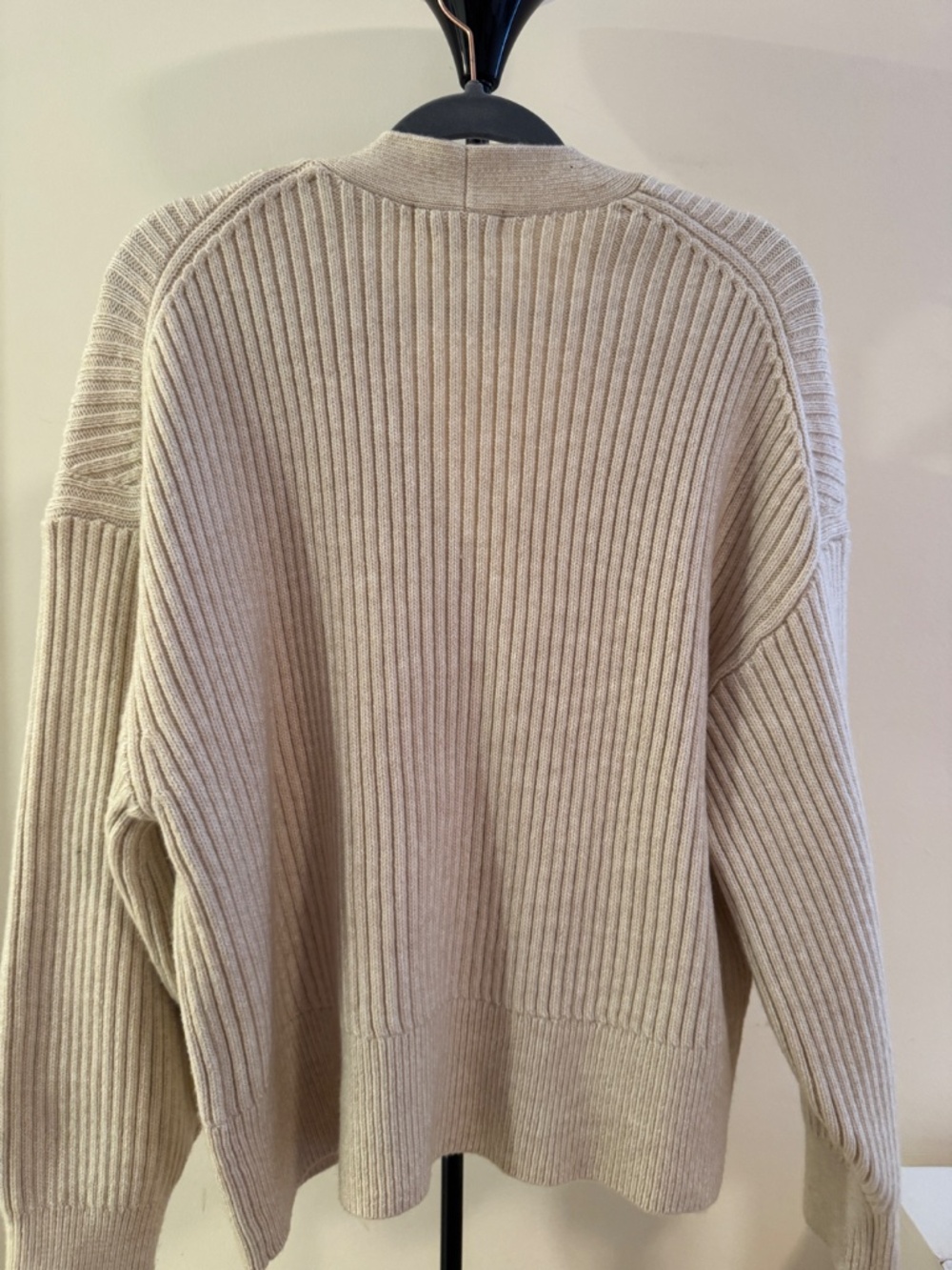 H&M Beige Oversized Ribbed Cardigan - Picture 4 of 4